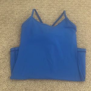 Lululemon size 4